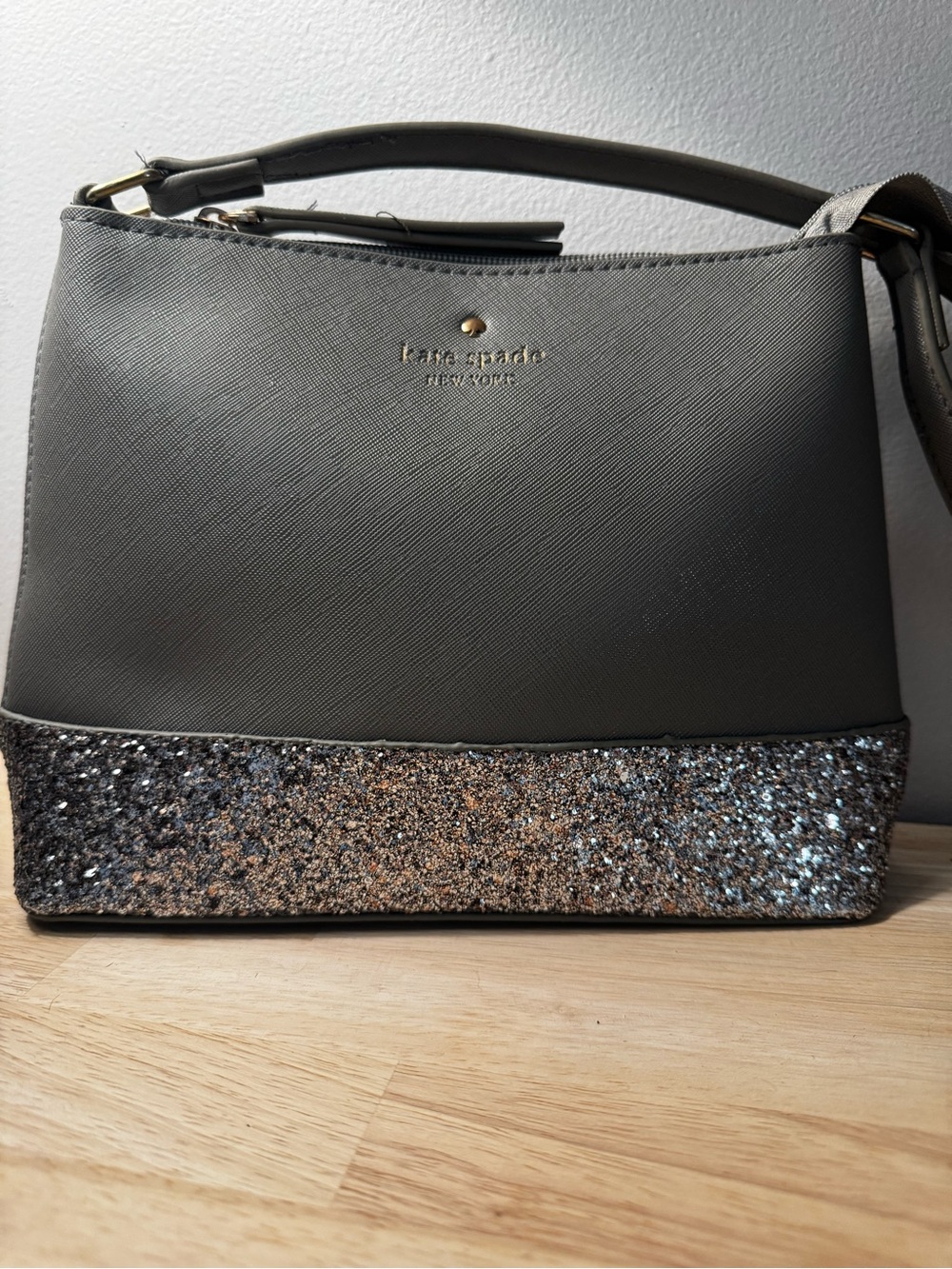 kate spade Gray Shoulder Bag with Silver Glitter Base
